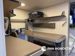 В РЖД показали новый плацкарт — полки длиннее и шире, индивидуальные шторки, отдельная душевая и не только